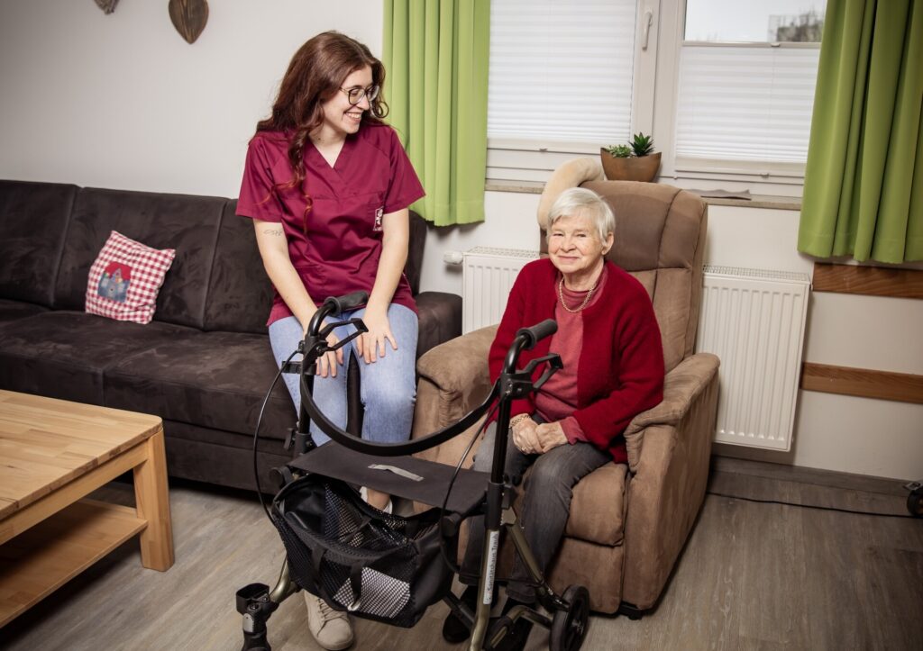 Altenpflege im Bundesfreiwilligendienst